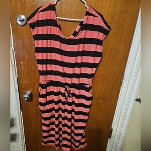 Comfortable versatile dress